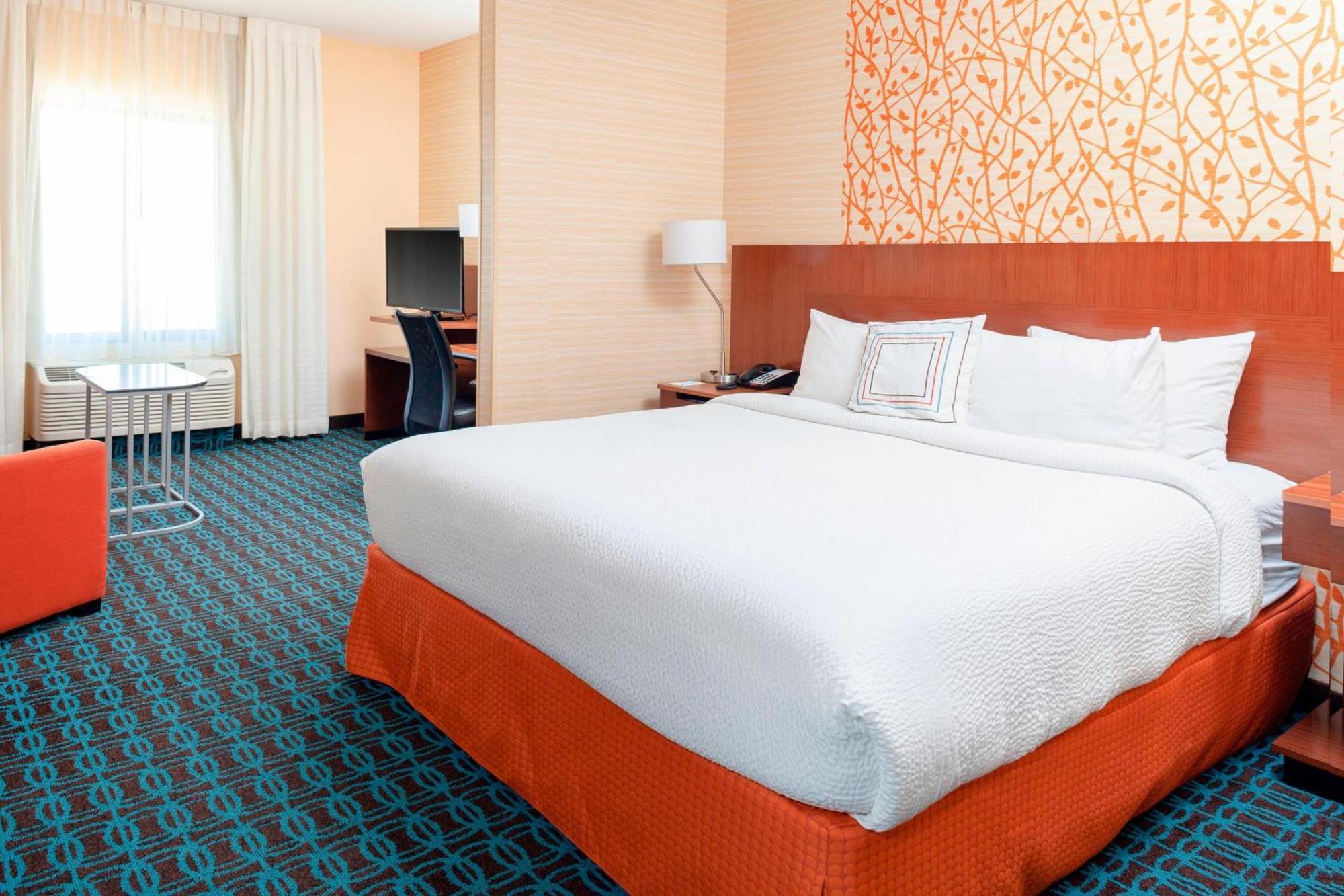 Fairfield Inn & Suites By Marriott אלאמוסה מראה חיצוני תמונה