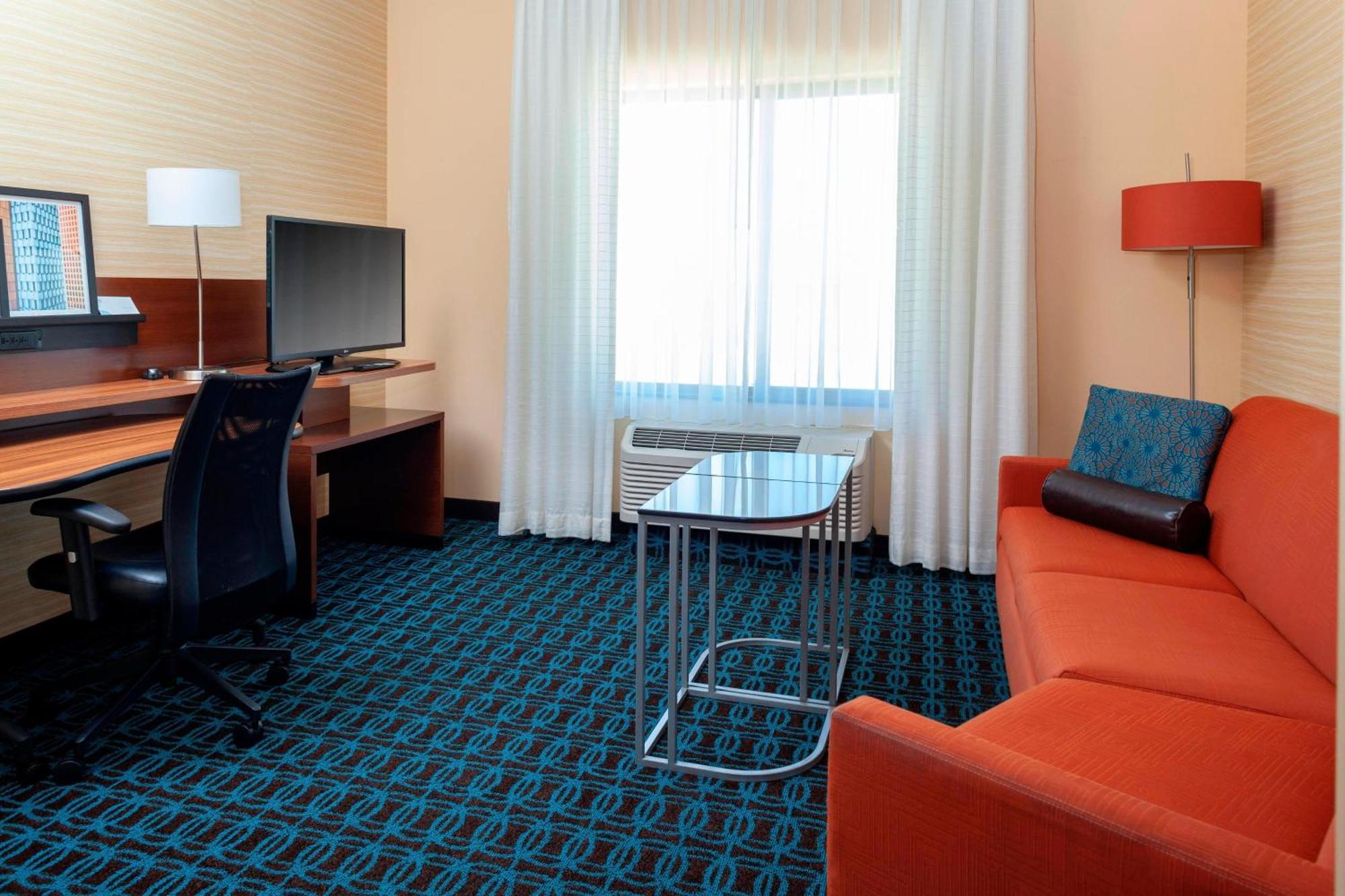 Fairfield Inn & Suites By Marriott אלאמוסה מראה חיצוני תמונה